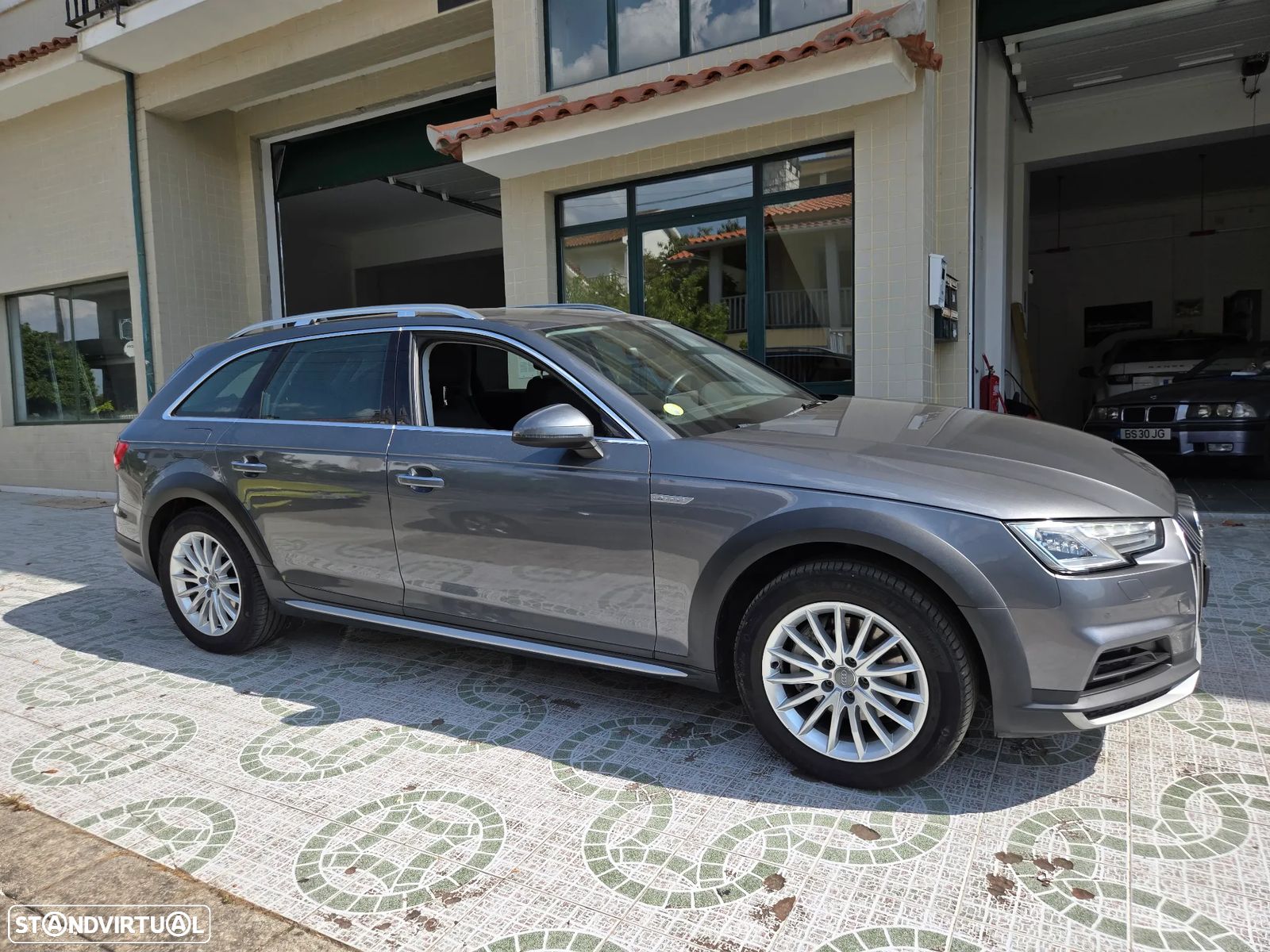 Audi A4 Allroad — foto 4 de 14