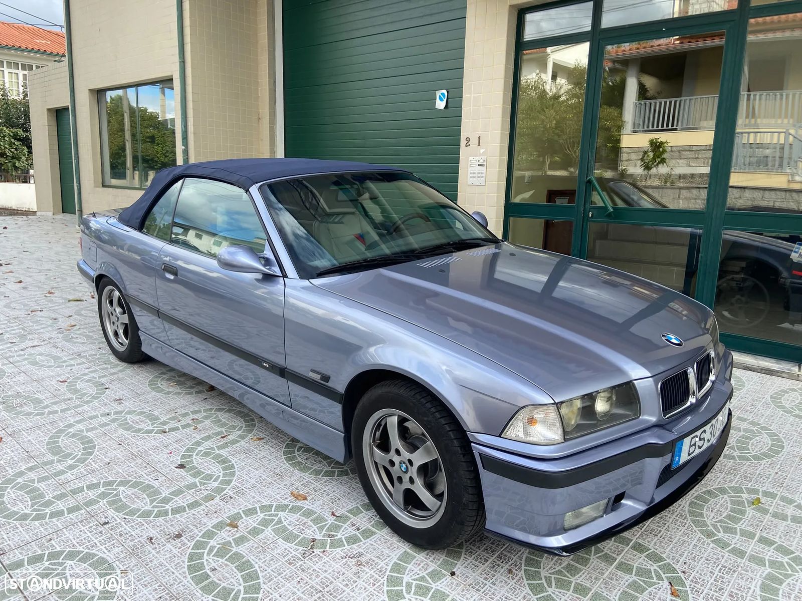 BMW 318 — foto 6 de 14