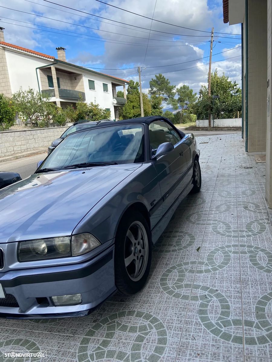 BMW 318 — foto 7 de 14