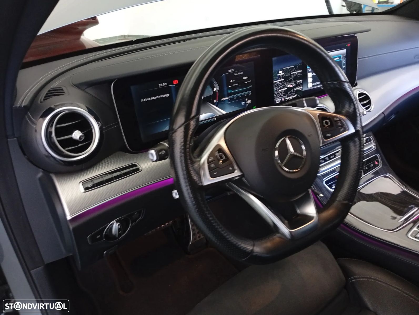 Mercedes-Benz E 220 d — foto 11 de 12